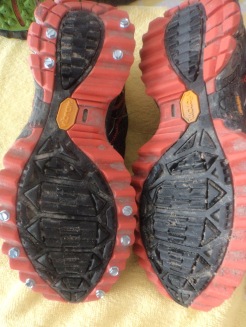 When deciding where to add the screws, I had a look at the wear pattern on the shoes.